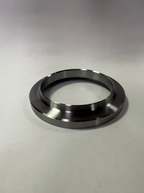 Кольцо упорное сальника (на ГУР)